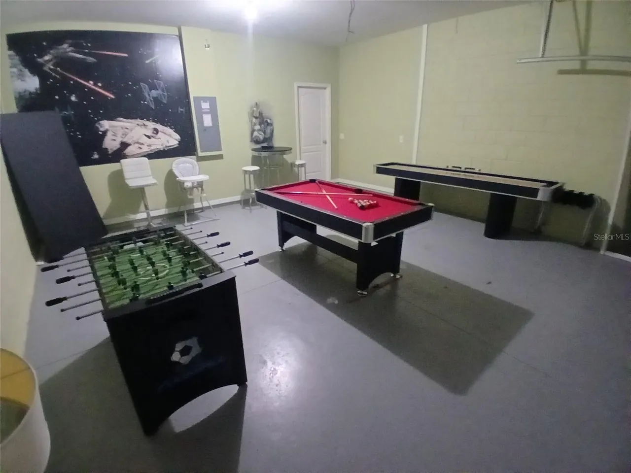 Slide show image of the Orlando Florida Home for Sale 55