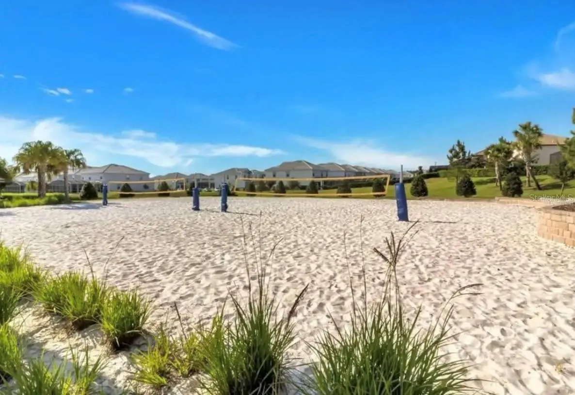 Slide show image of the Orlando Florida Home for Sale 50