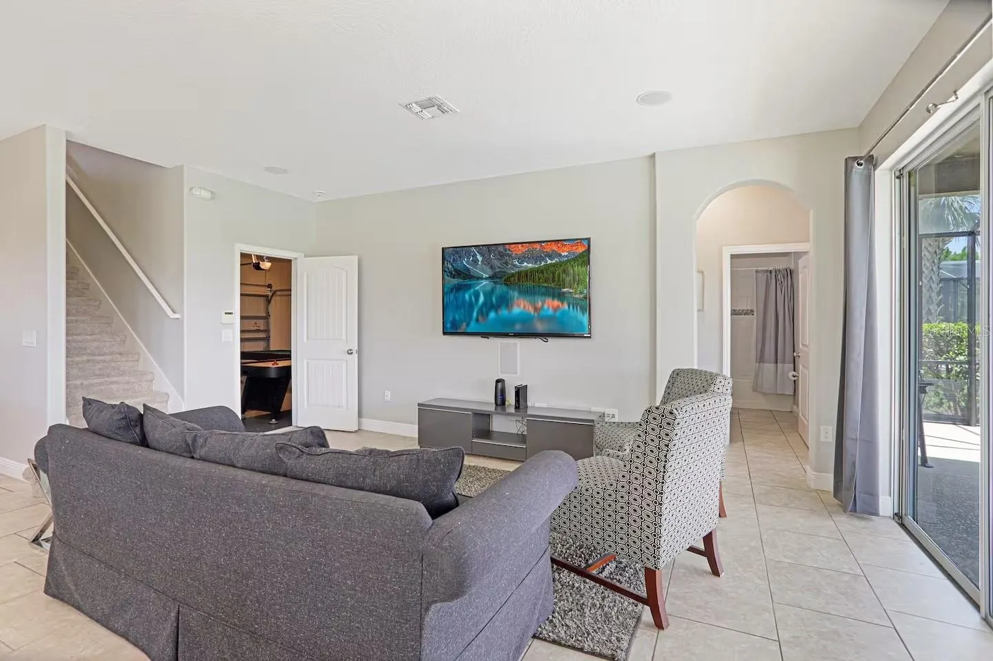 Slide show image of the Orlando Florida Home for Sale 07