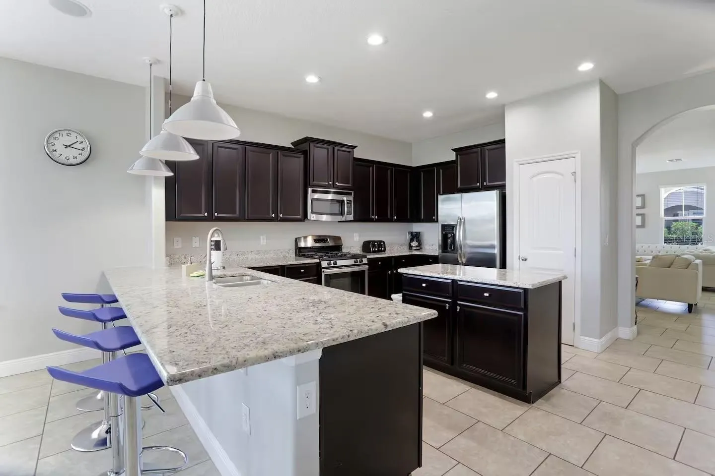 Slide show image of the Orlando Florida Home for Sale 09