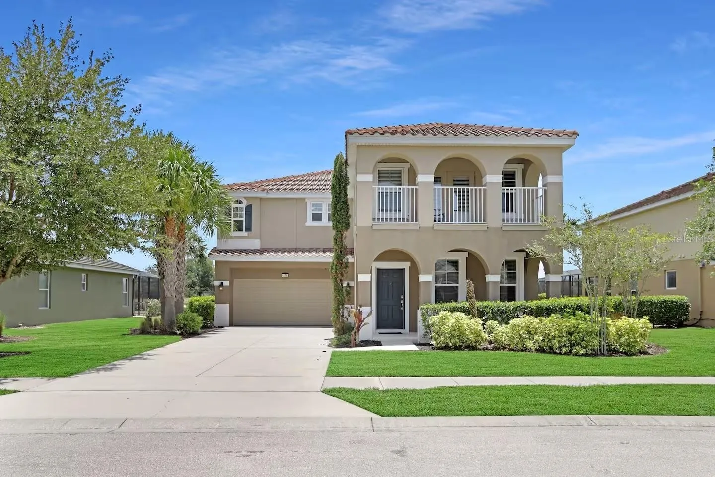 Slide show image of the Orlando Florida Home for Sale 28