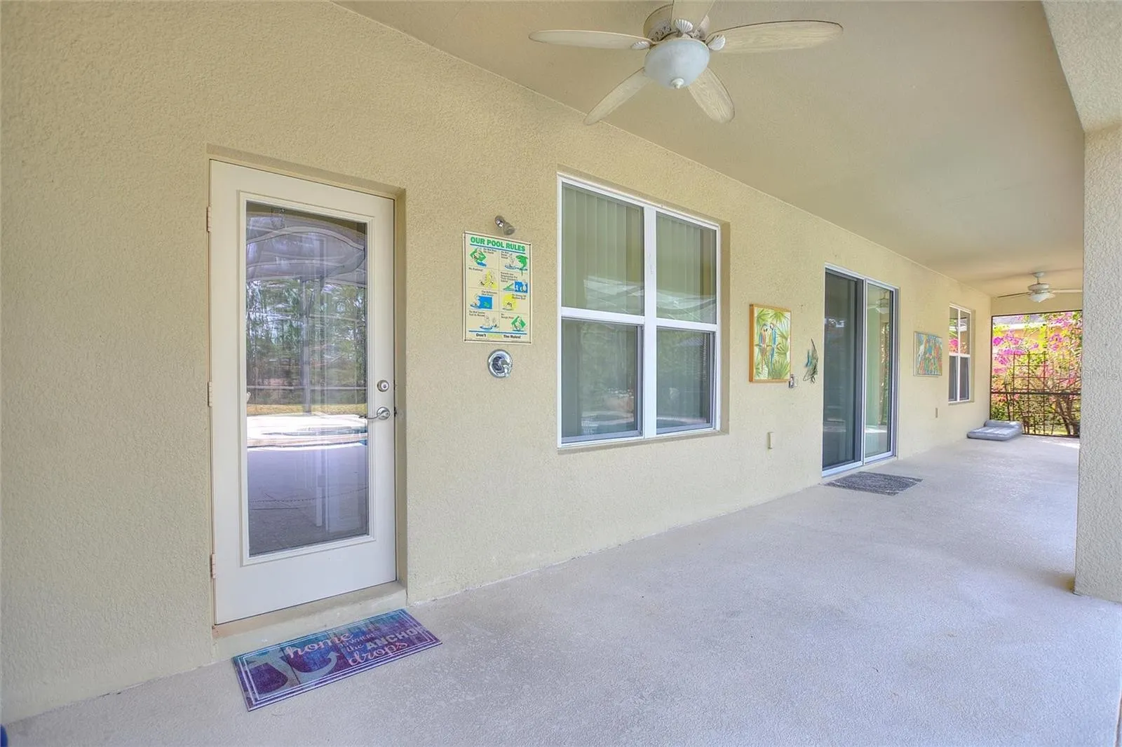 Slide show image of the Orlando Florida Home for Sale 43