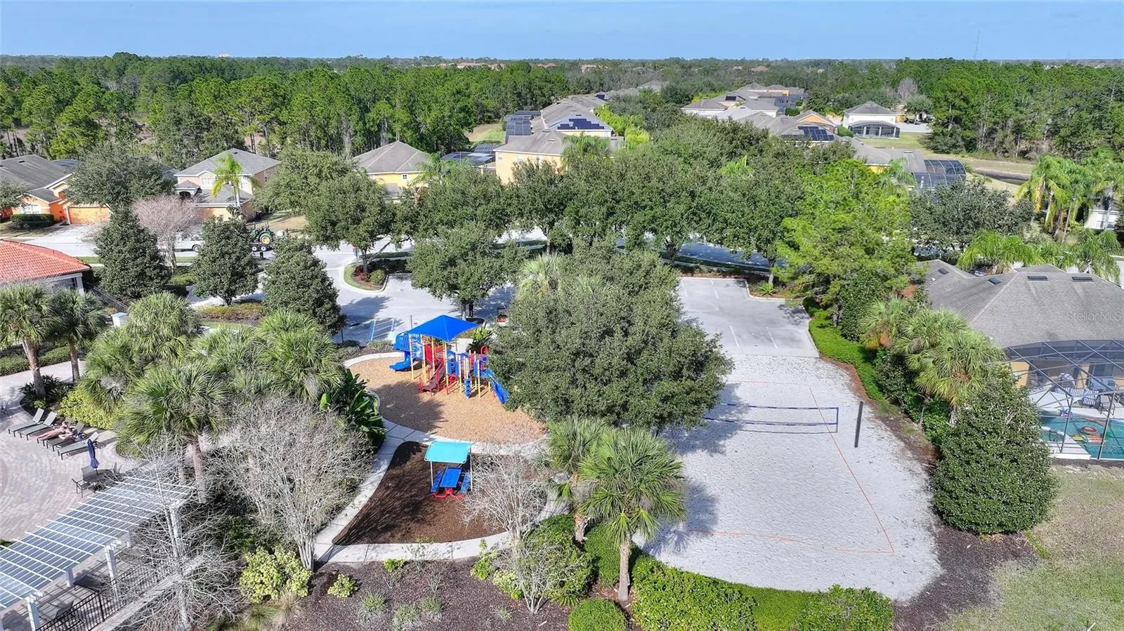 Slide show image of the Orlando Florida Home for Sale 53