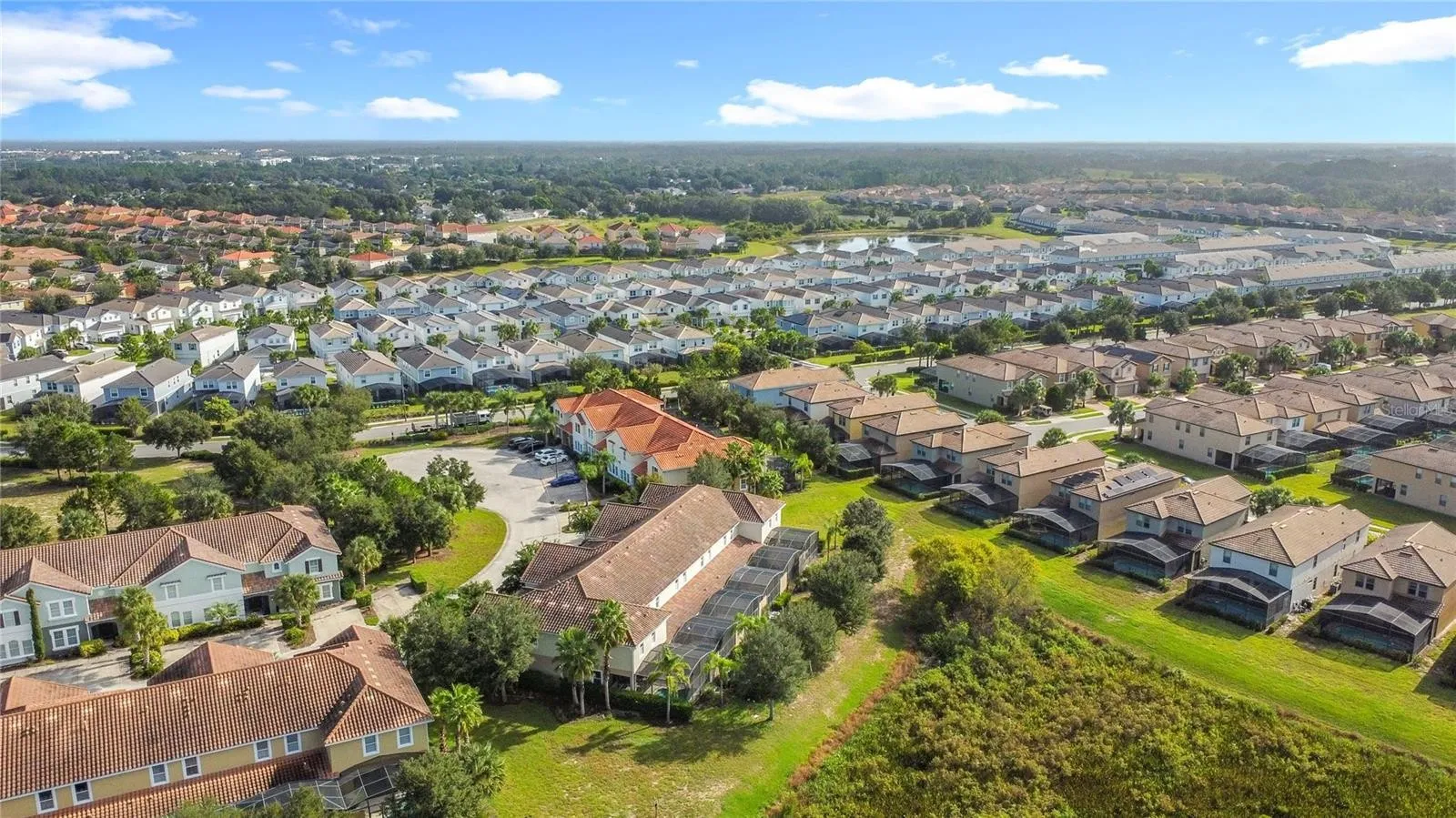 Slide show image of the Orlando Florida Home for Sale 37