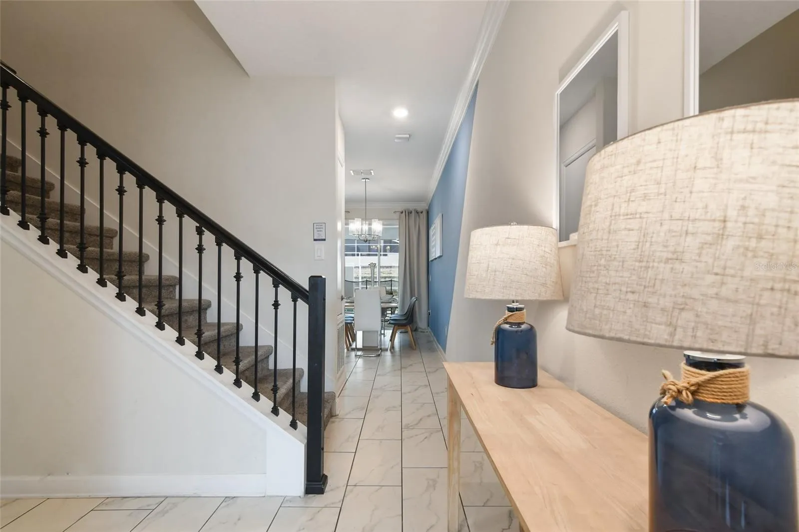 Slide show image of the Orlando Florida Home for Sale 04