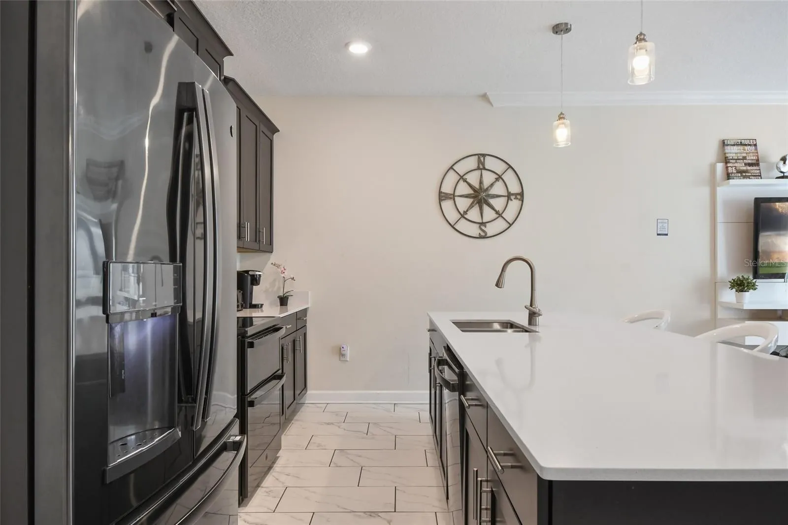 Slide show image of the Orlando Florida Home for Sale 14