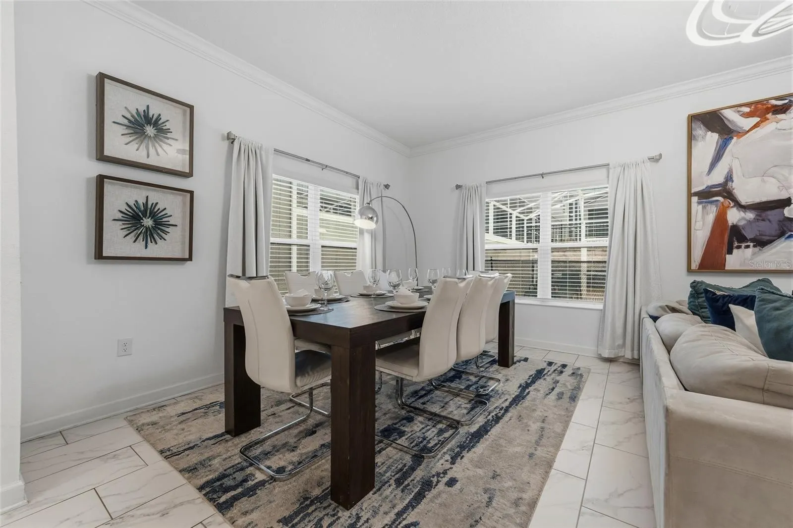 Slide show image of the Orlando Florida Home for Sale 11