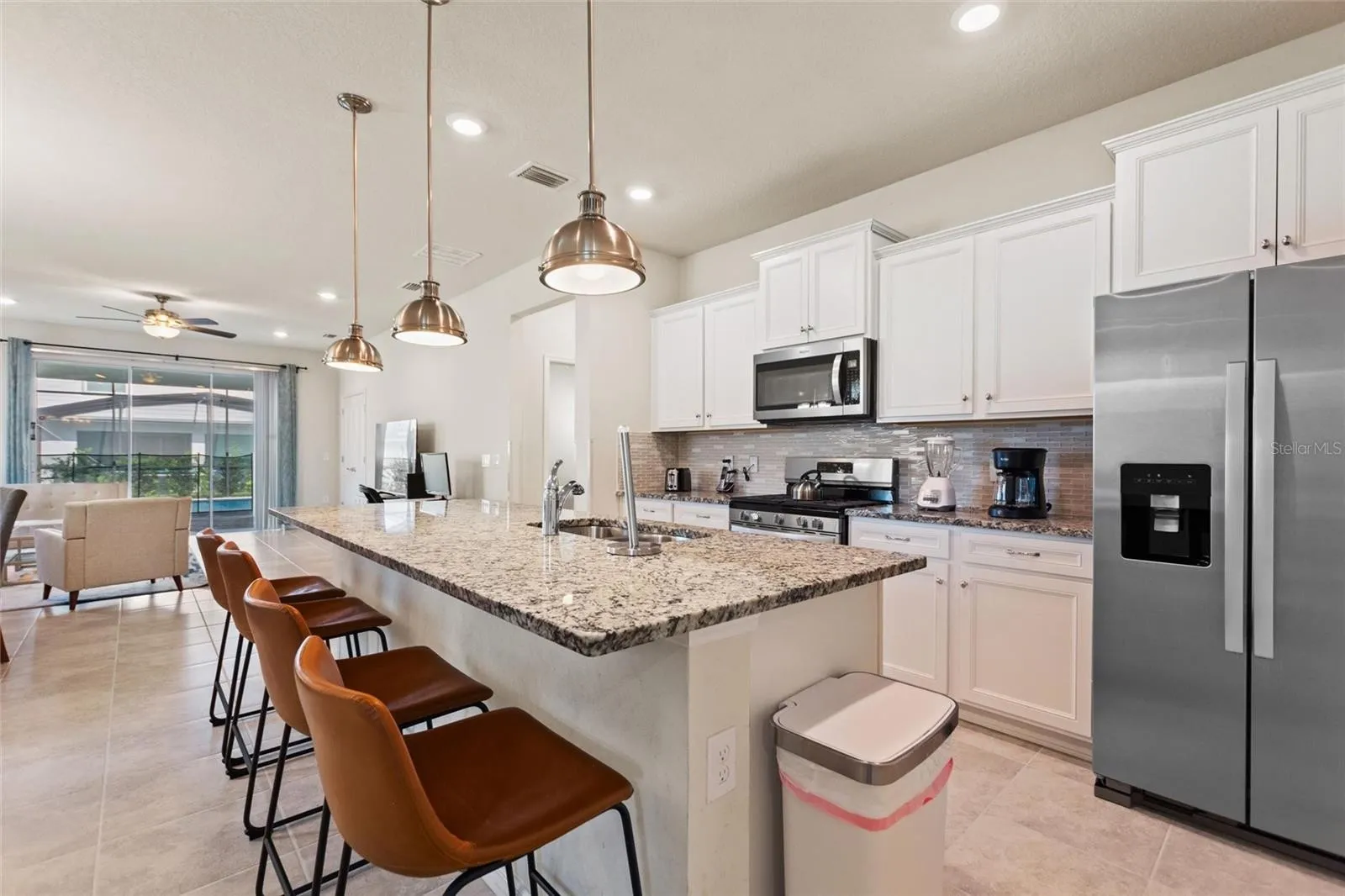 Slide show image of the Orlando Florida Home for Sale 05