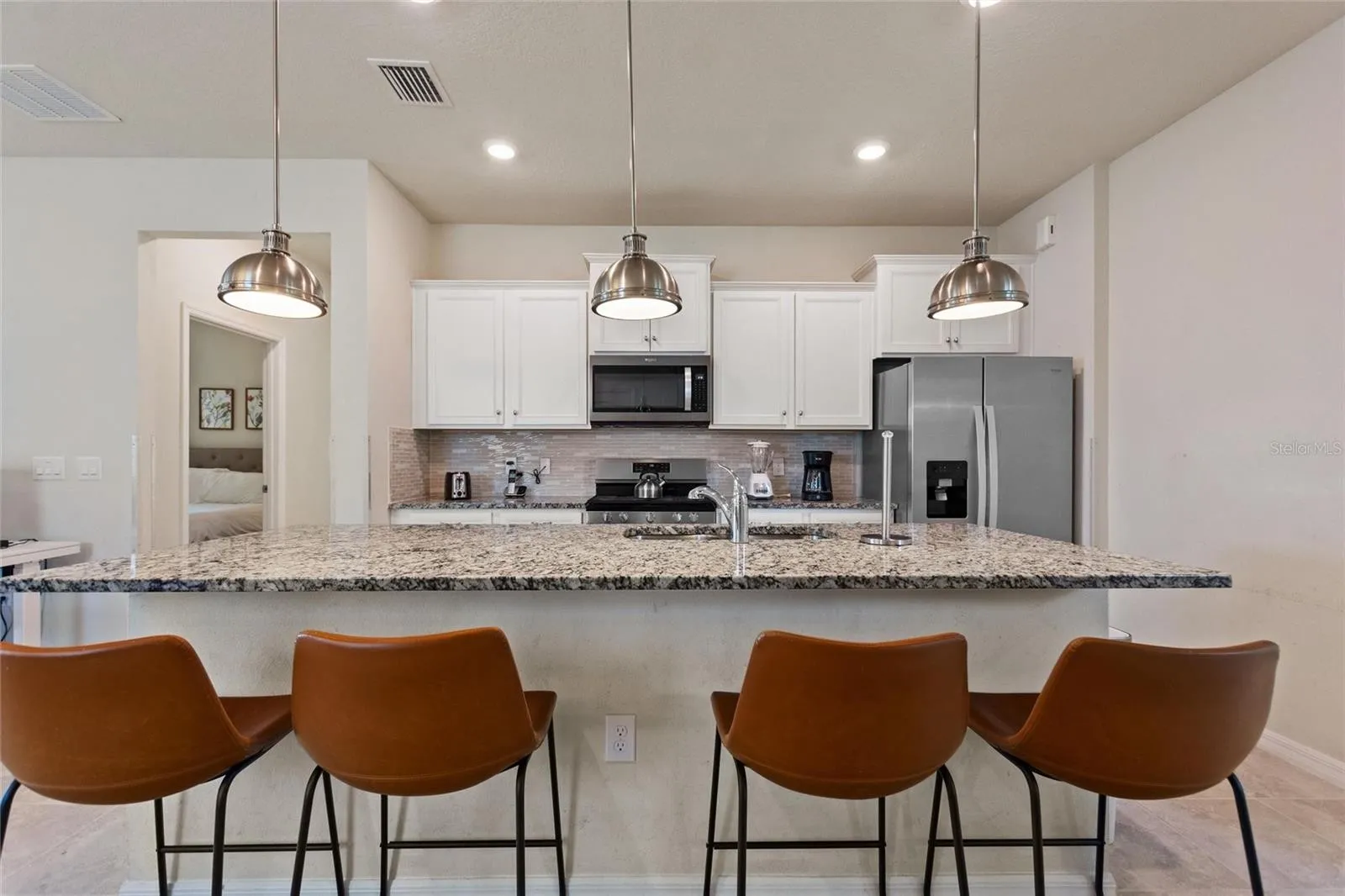 Slide show image of the Orlando Florida Home for Sale 06