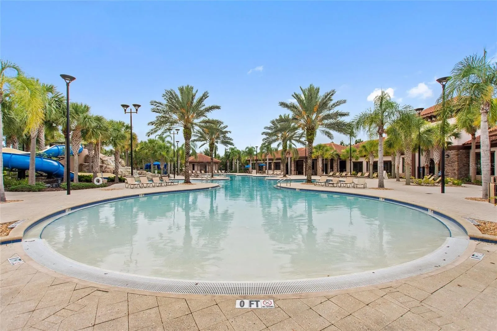 Slide show image of the Orlando Florida Home for Sale 72