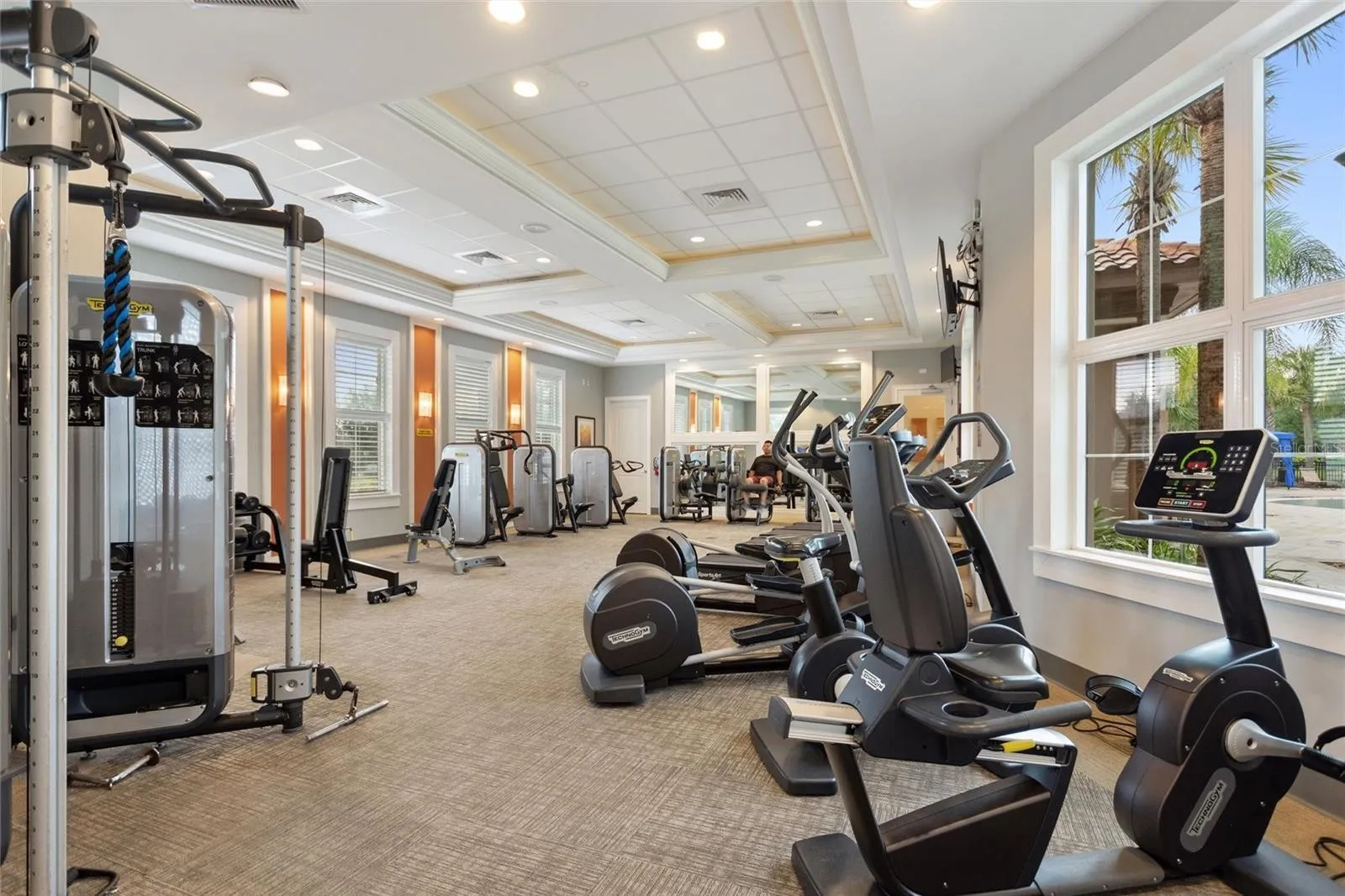 Slide show image of the Orlando Florida Home for Sale 79