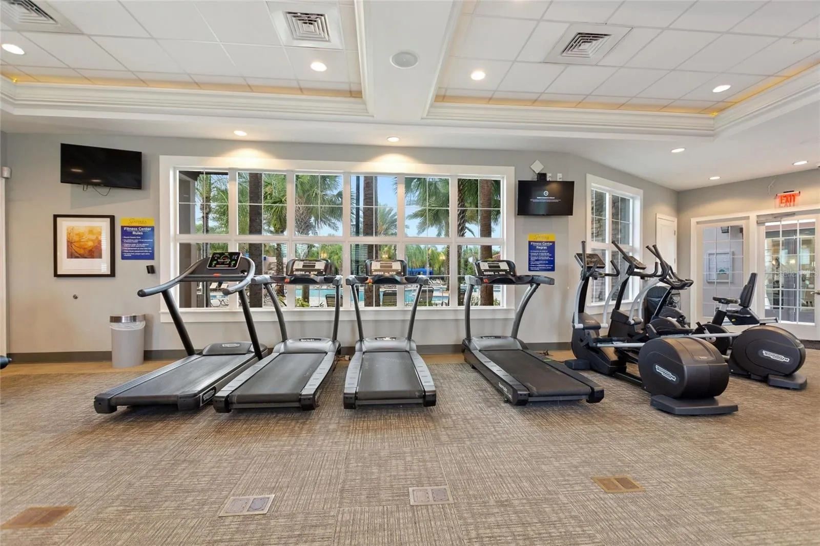 Slide show image of the Orlando Florida Home for Sale 81