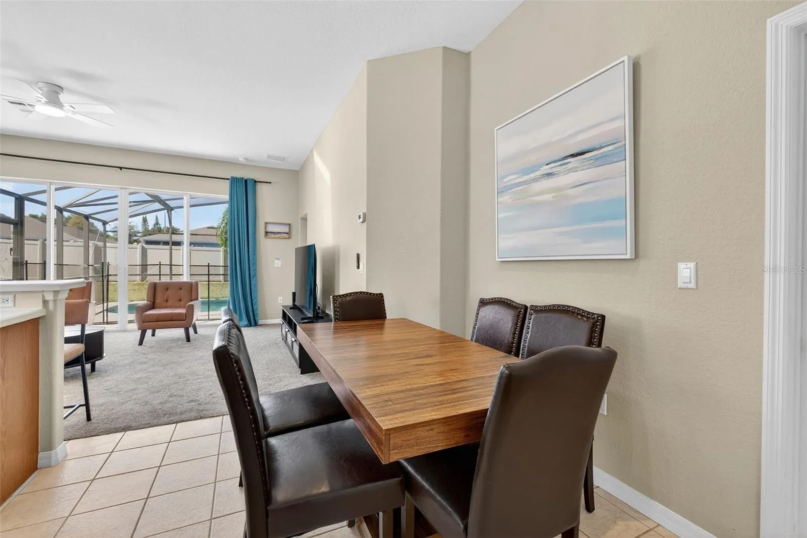 Slide show image of the Orlando Florida Home for Sale 07