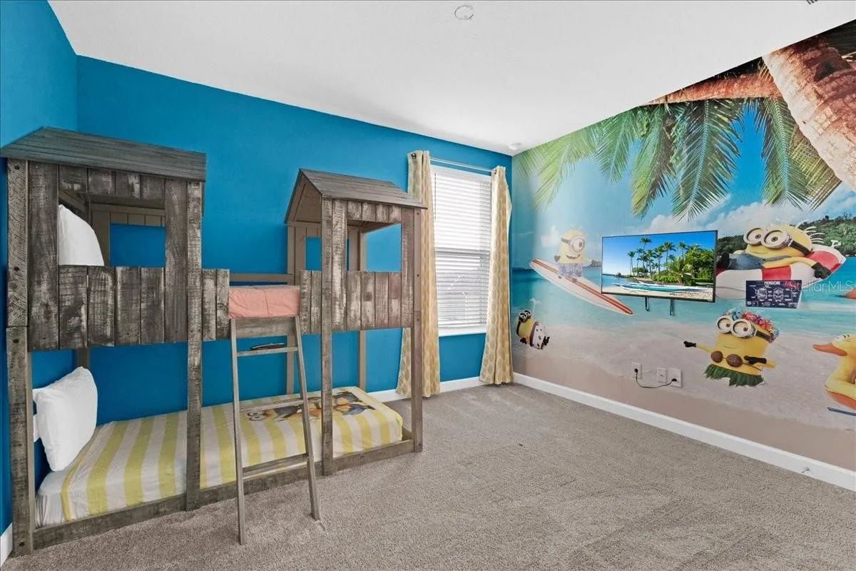 Slide show image of the Orlando Florida Home for Sale 19