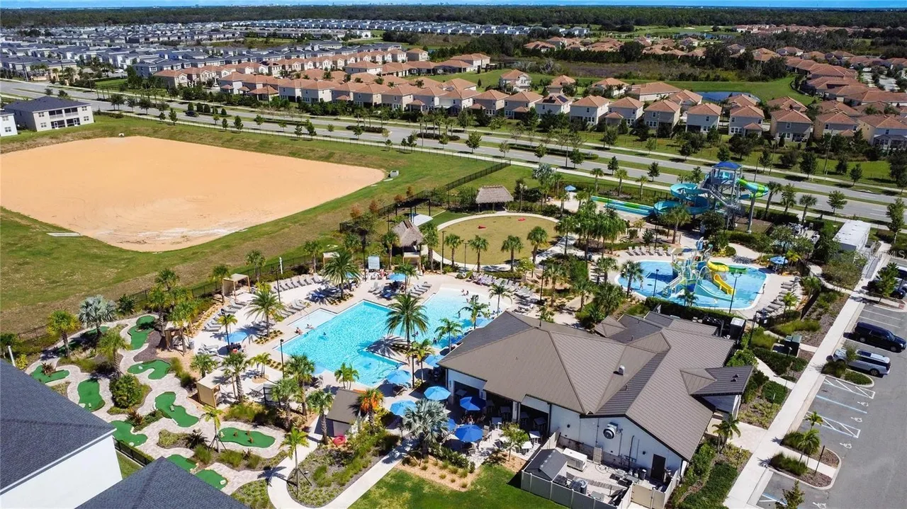 Slide show image of the Orlando Florida Home for Sale 28