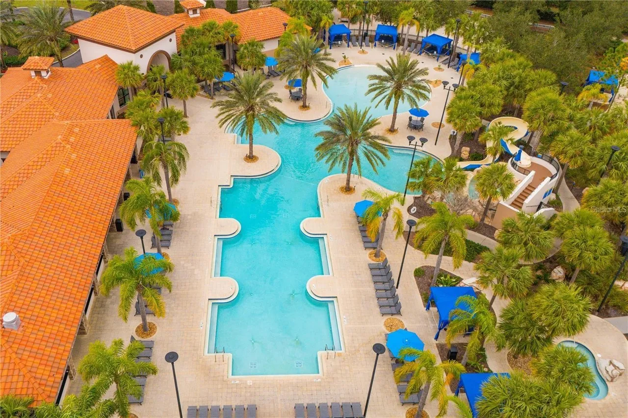 Slide show image of the Orlando Florida Home for Sale 20