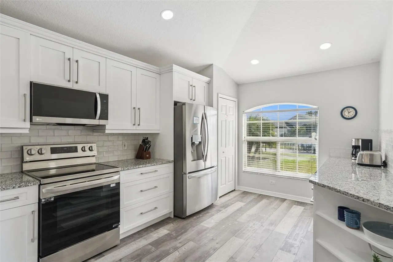 Slide show image of the Orlando Florida Home for Sale 08