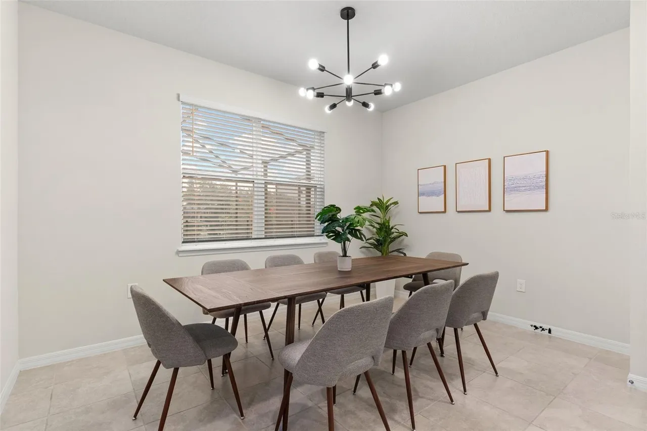 Slide show image of the Orlando Florida Home for Sale 08