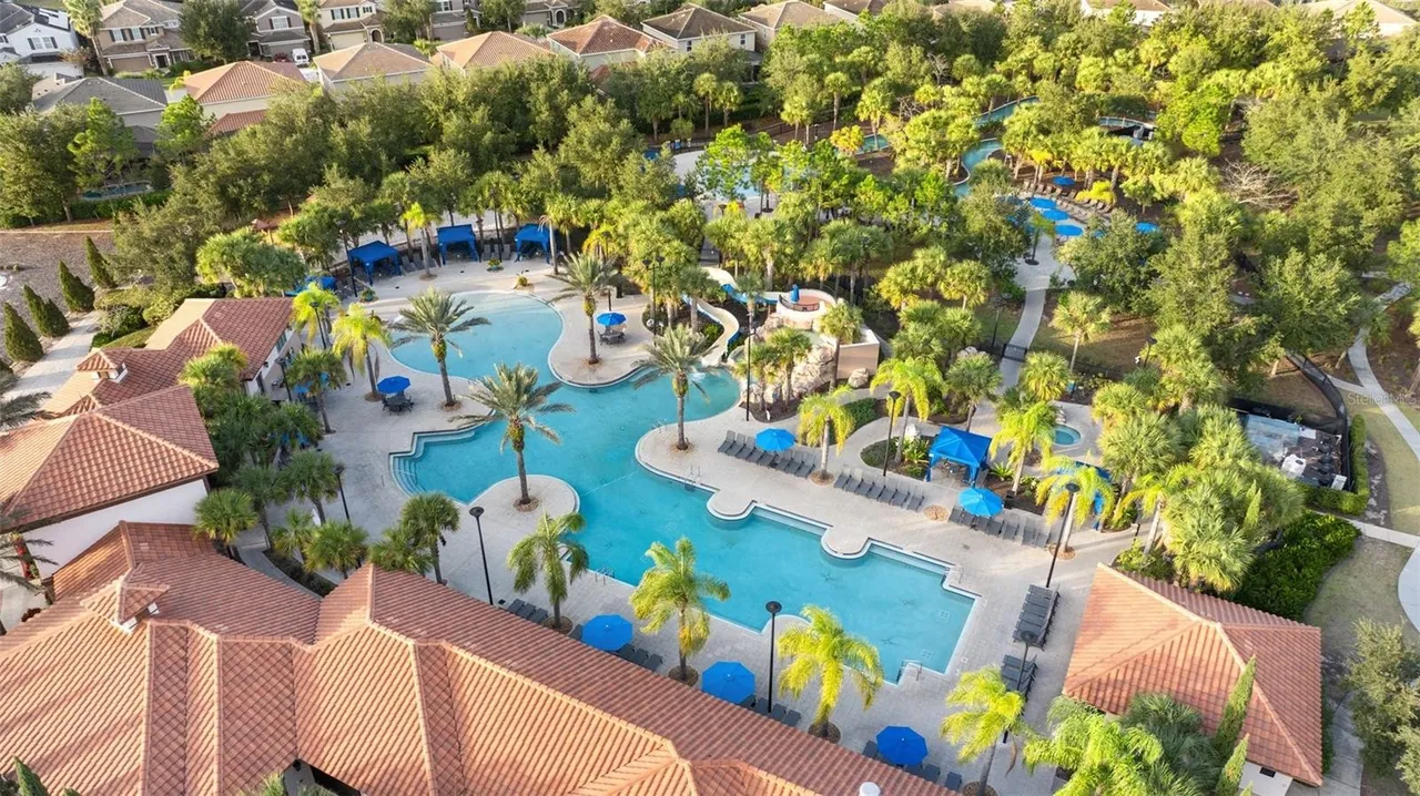 Slide show image of the Orlando Florida Home for Sale 27