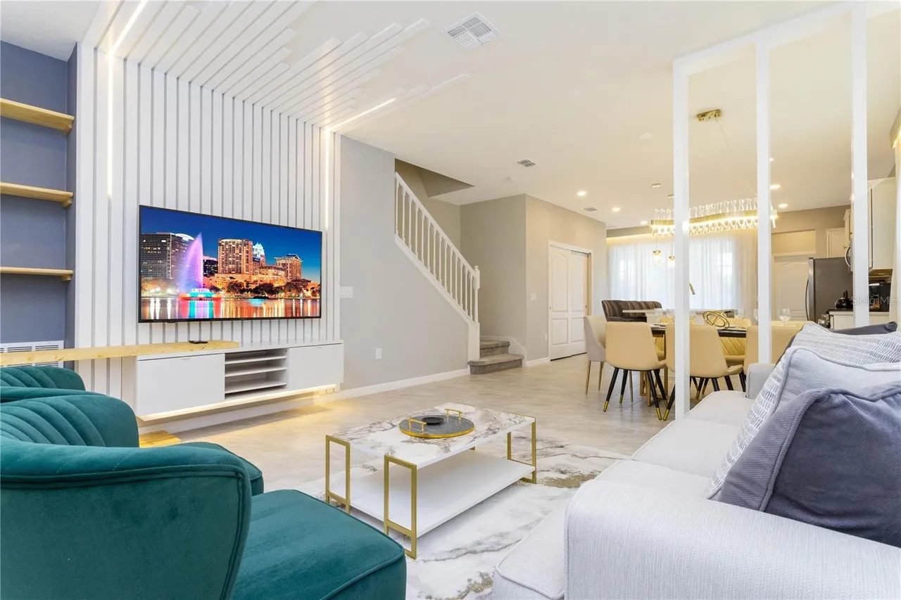 Slide show image of the Orlando Florida Home for Sale 07