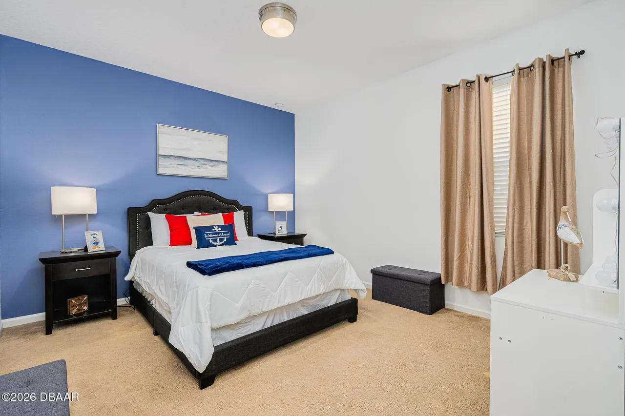 Slide show image of the Orlando Florida Home for Sale 17
