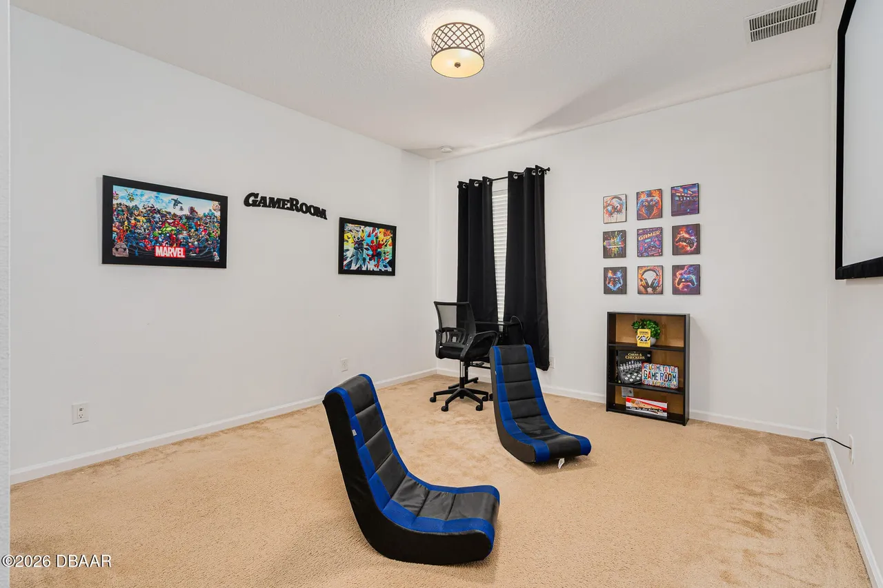 Slide show image of the Orlando Florida Home for Sale 45