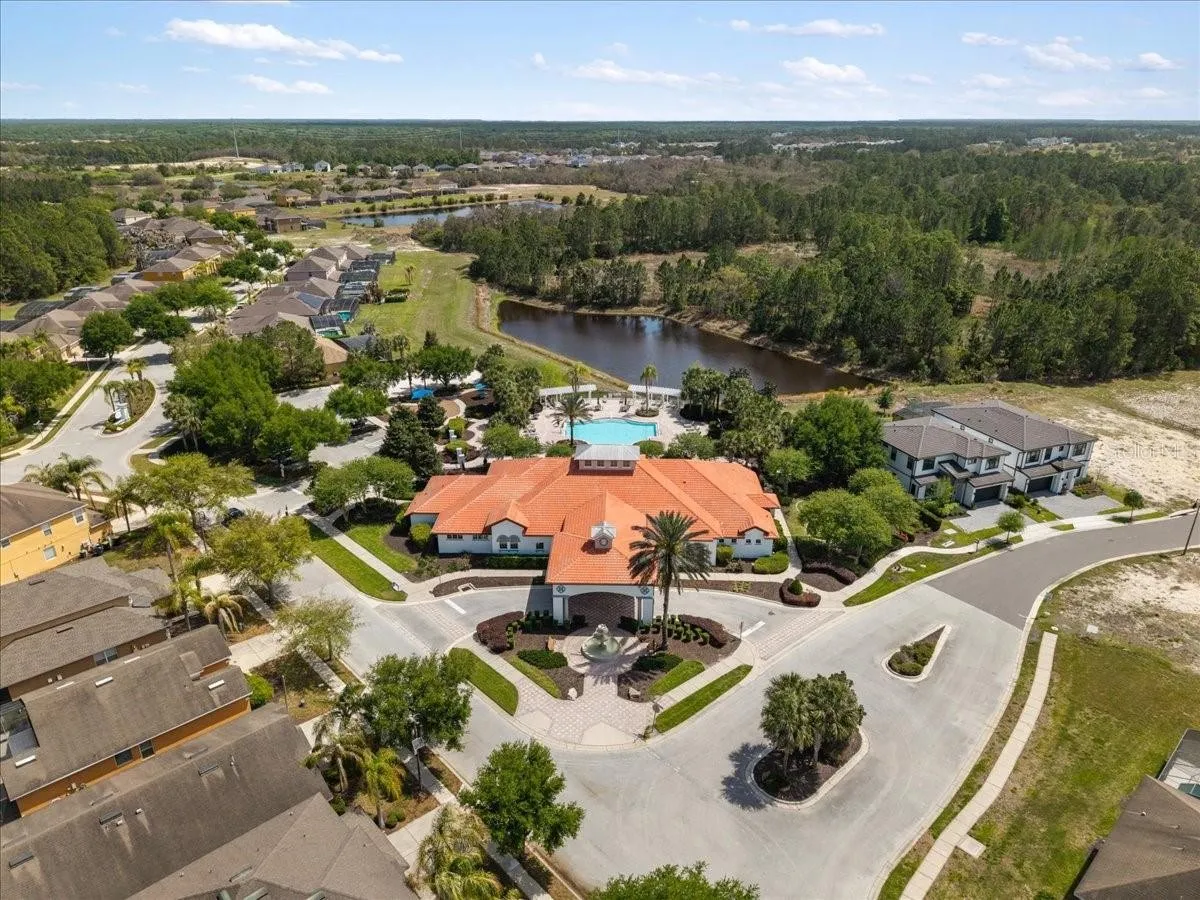 Slide show image of the Orlando Florida Home for Sale 45