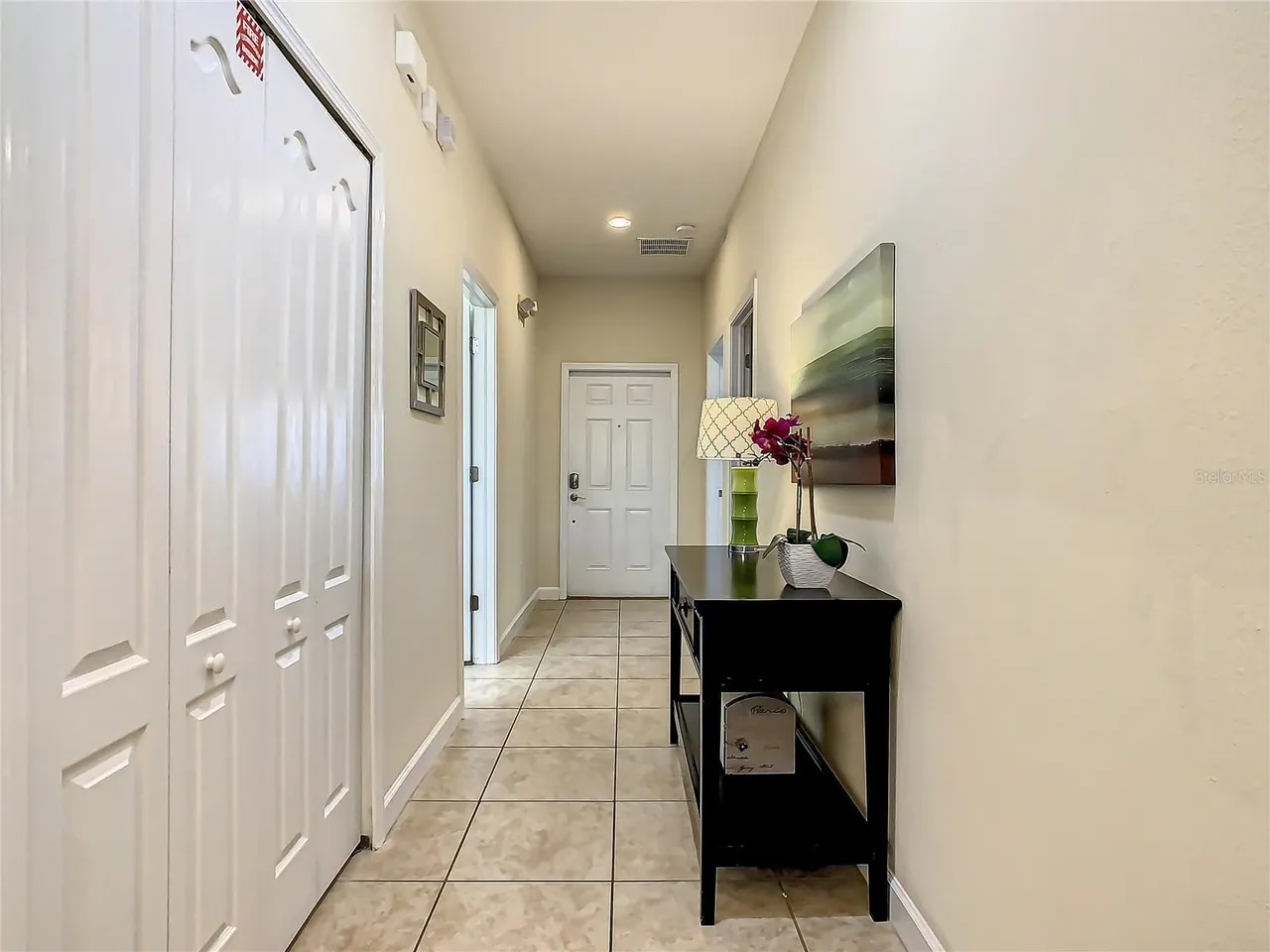 Slide show image of the Orlando Florida Home for Sale 04