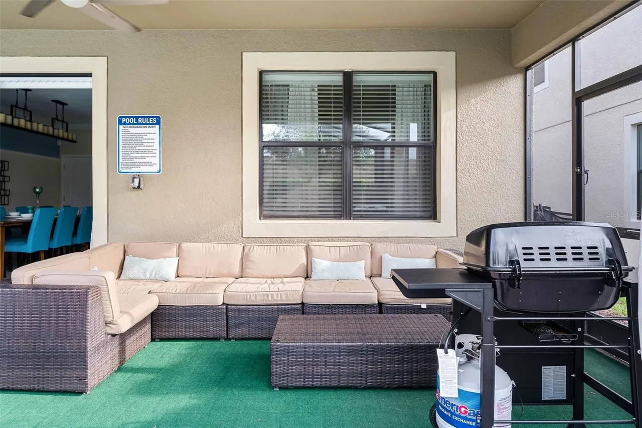 Slide show image of the Orlando Florida Home for Sale 03