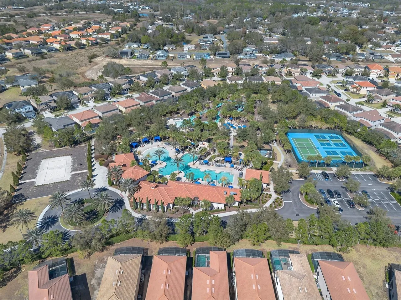 Slide show image of the Orlando Florida Home for Sale 45