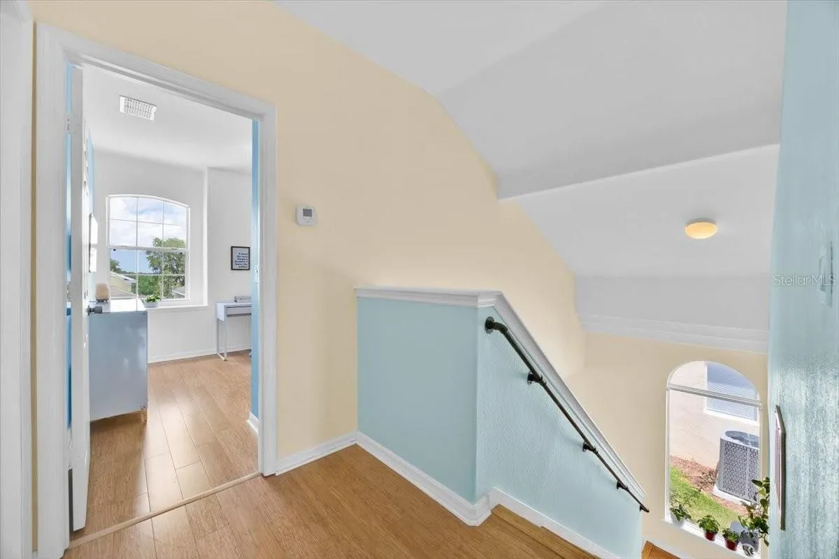 Slide show image of the Orlando Florida Home for Sale 20