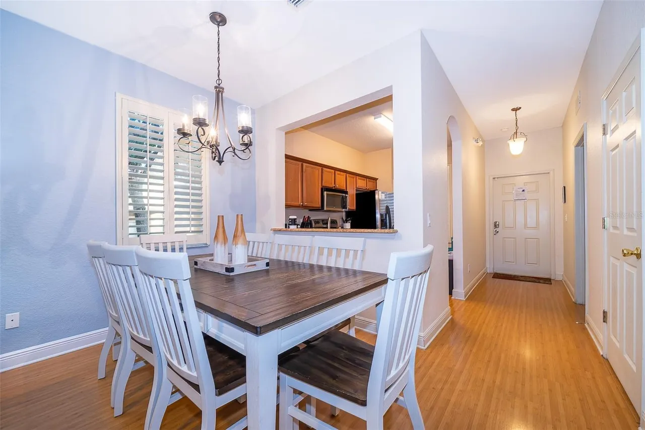 Slide show image of the Orlando Florida Home for Sale 07