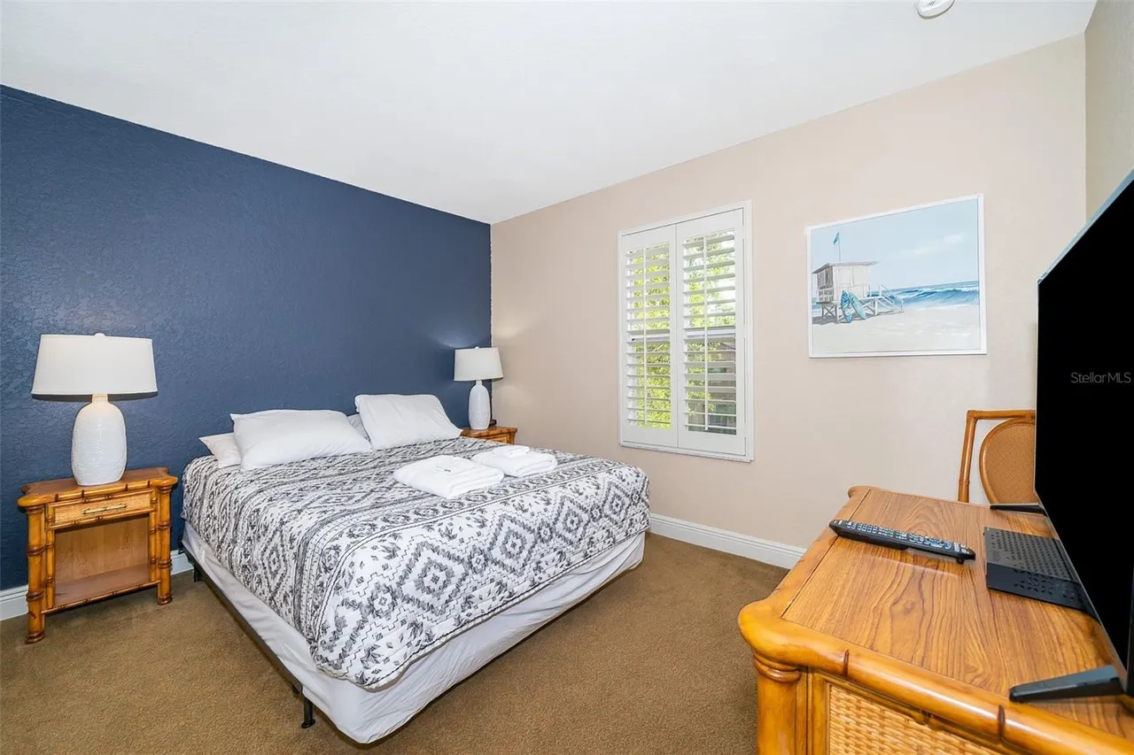 Slide show image of the Orlando Florida Home for Sale 14
