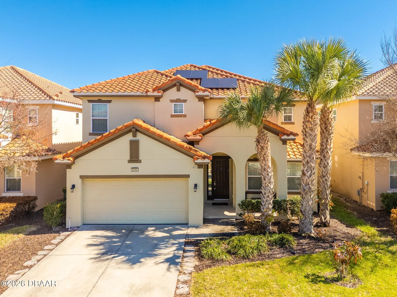 Slide show image of the Orlando Florida Home for Sale 02