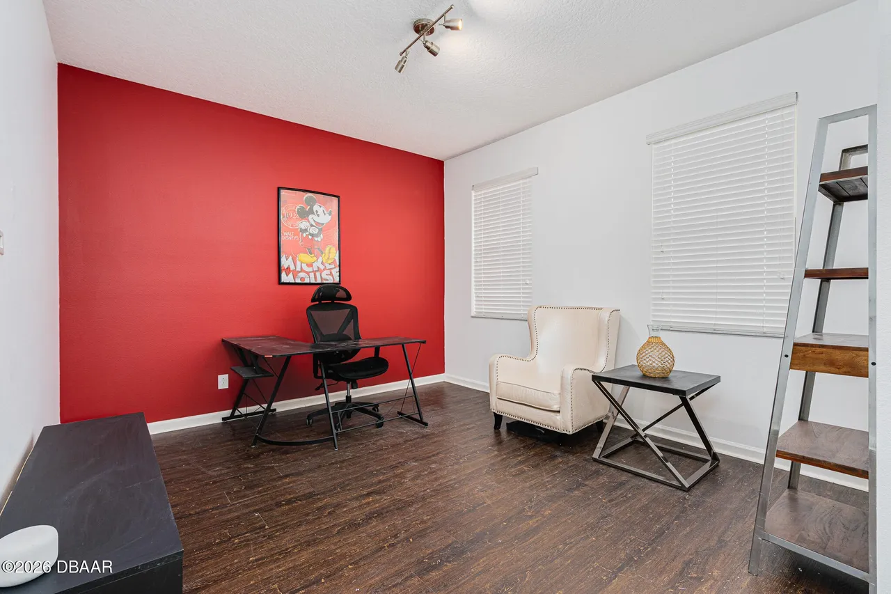 Slide show image of the Orlando Florida Home for Sale 05