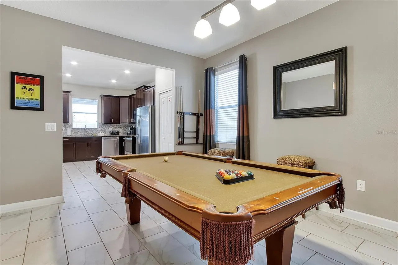 Slide show image of the Orlando Florida Home for Sale 14