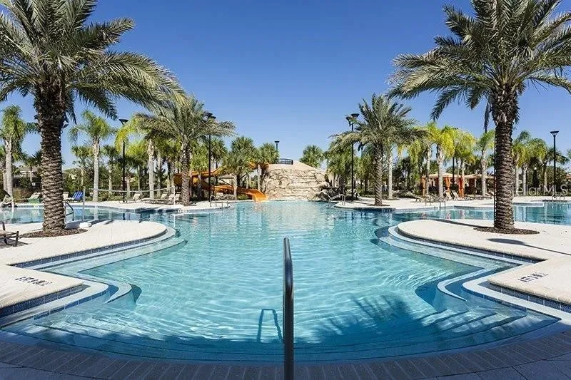 Slide show image of the Orlando Florida Home for Sale 20