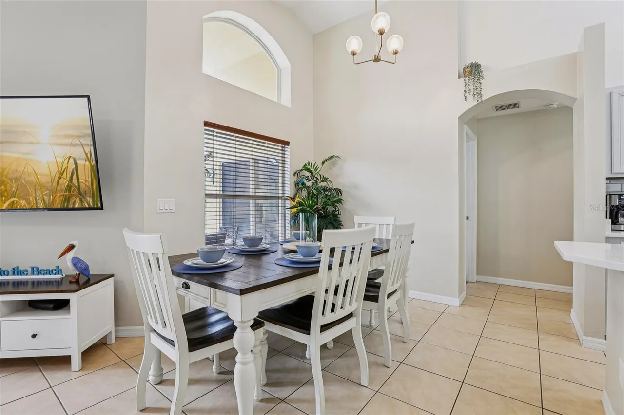 Slide show image of the Orlando Florida Home for Sale 08
