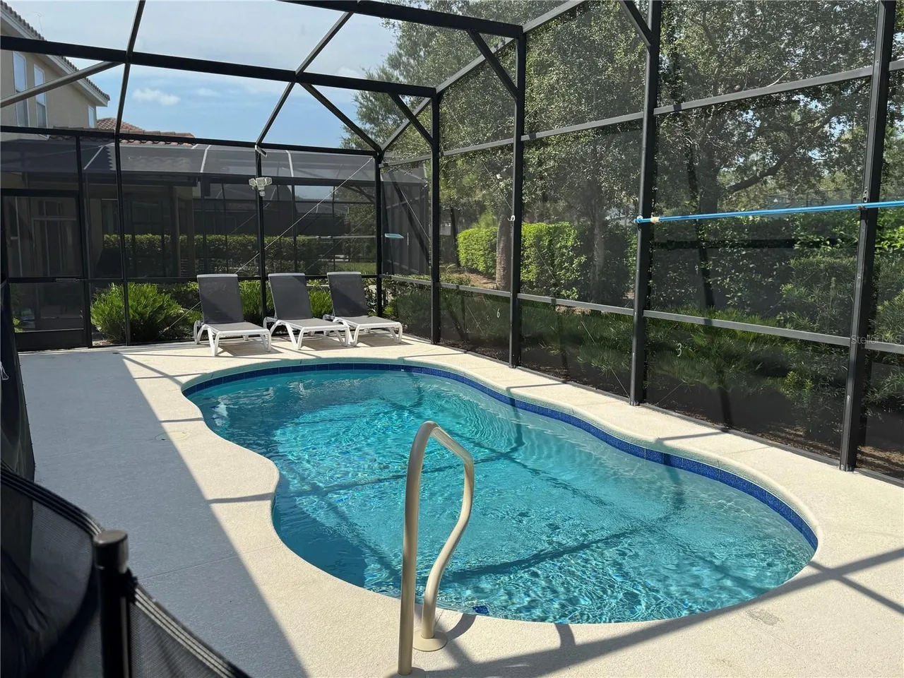 Slide show image of the Orlando Florida Home for Sale 26