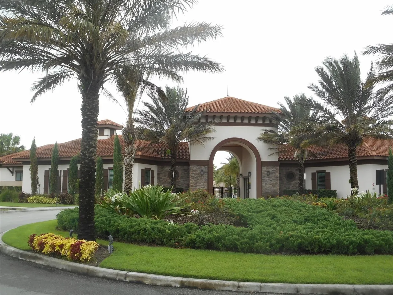 Slide show image of the Orlando Florida Home for Sale 56