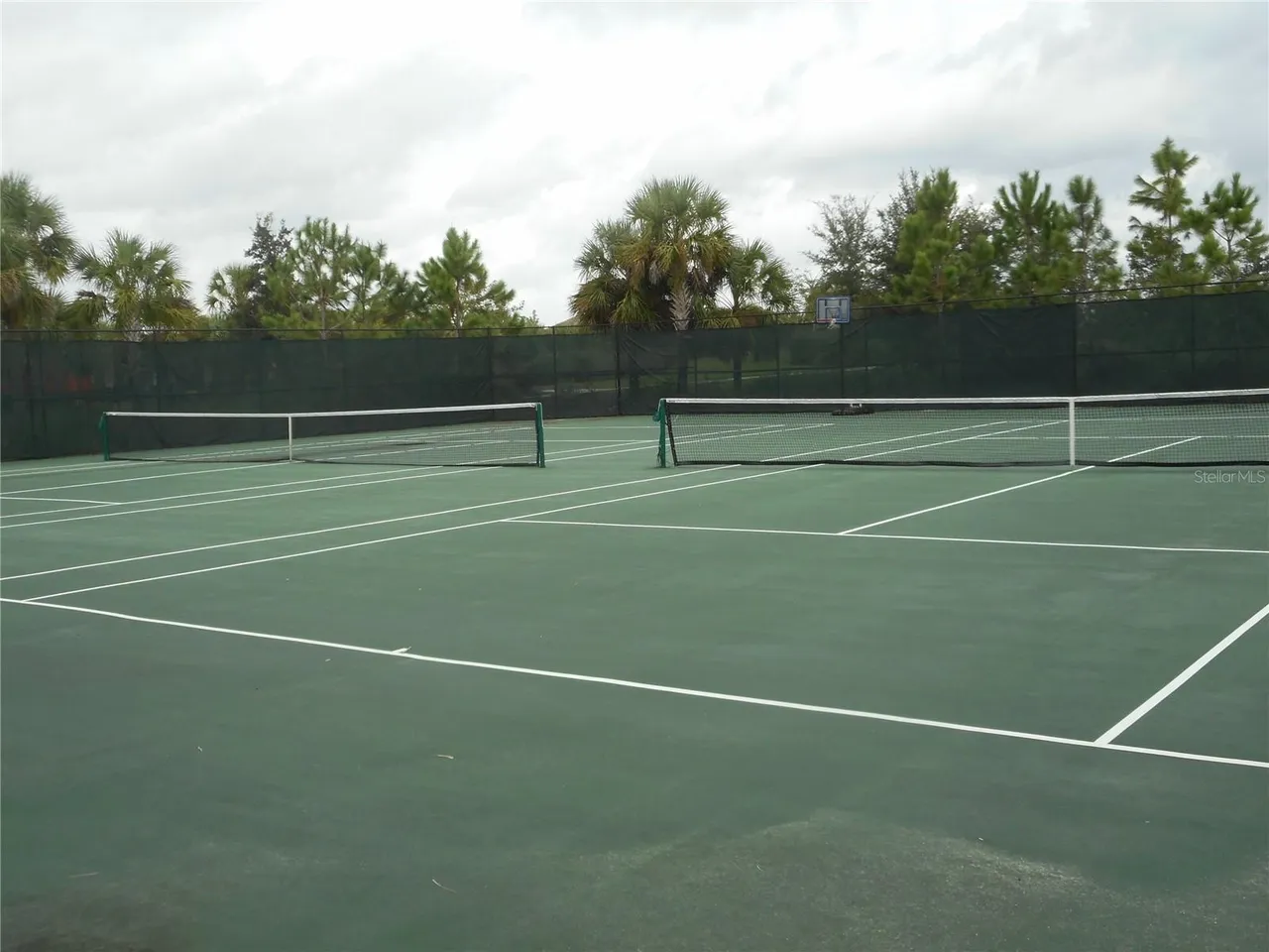 Slide show image of the Orlando Florida Home for Sale 82