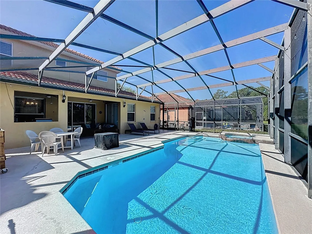 Slide show image of the Orlando Florida Home for Sale 26
