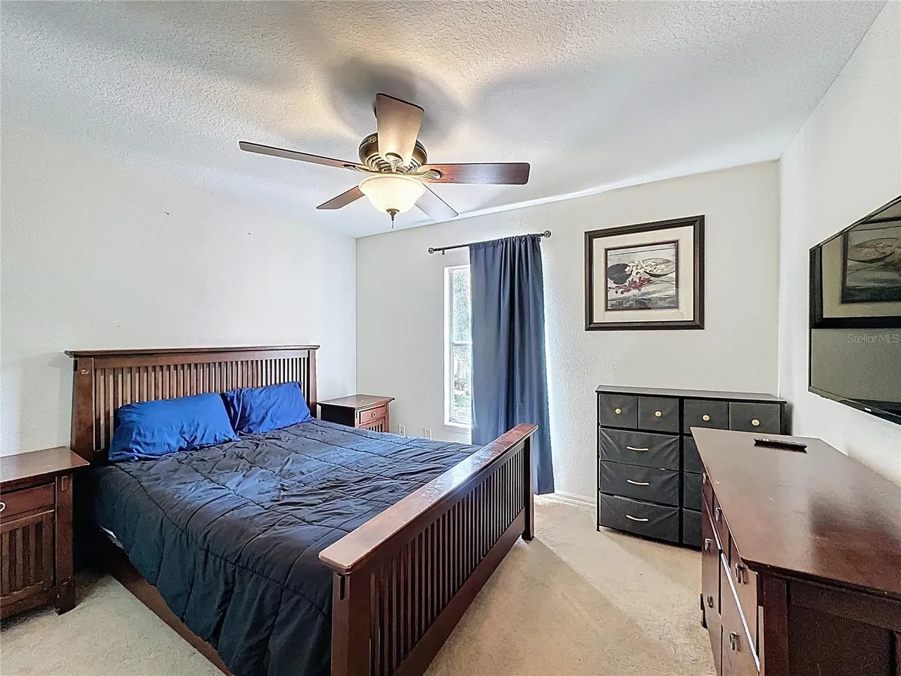 Slide show image of the Orlando Florida Home for Sale 56