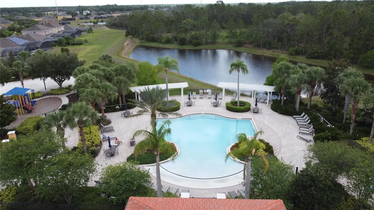 Slide show image of the Orlando Florida Home for Sale 71