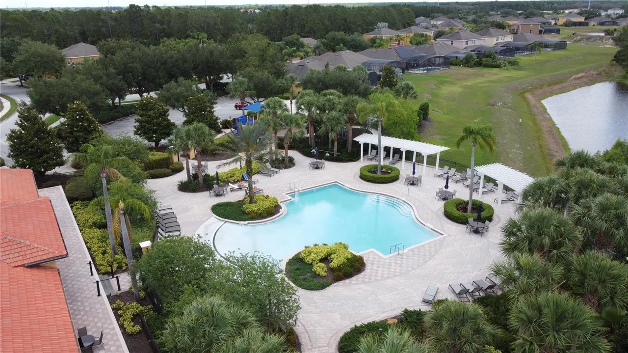 Slide show image of the Orlando Florida Home for Sale 75