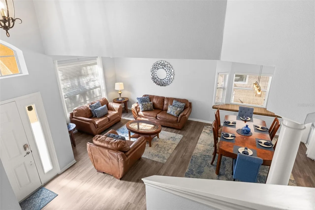 Slide show image of the Orlando Florida Home for Sale 14