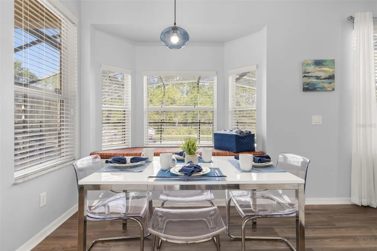 Slide show image of the Orlando Florida Home for Sale 21