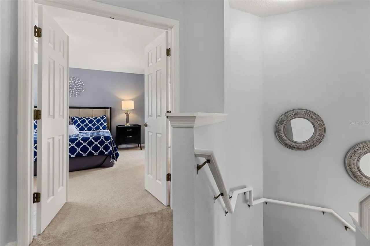 Slide show image of the Orlando Florida Home for Sale 28
