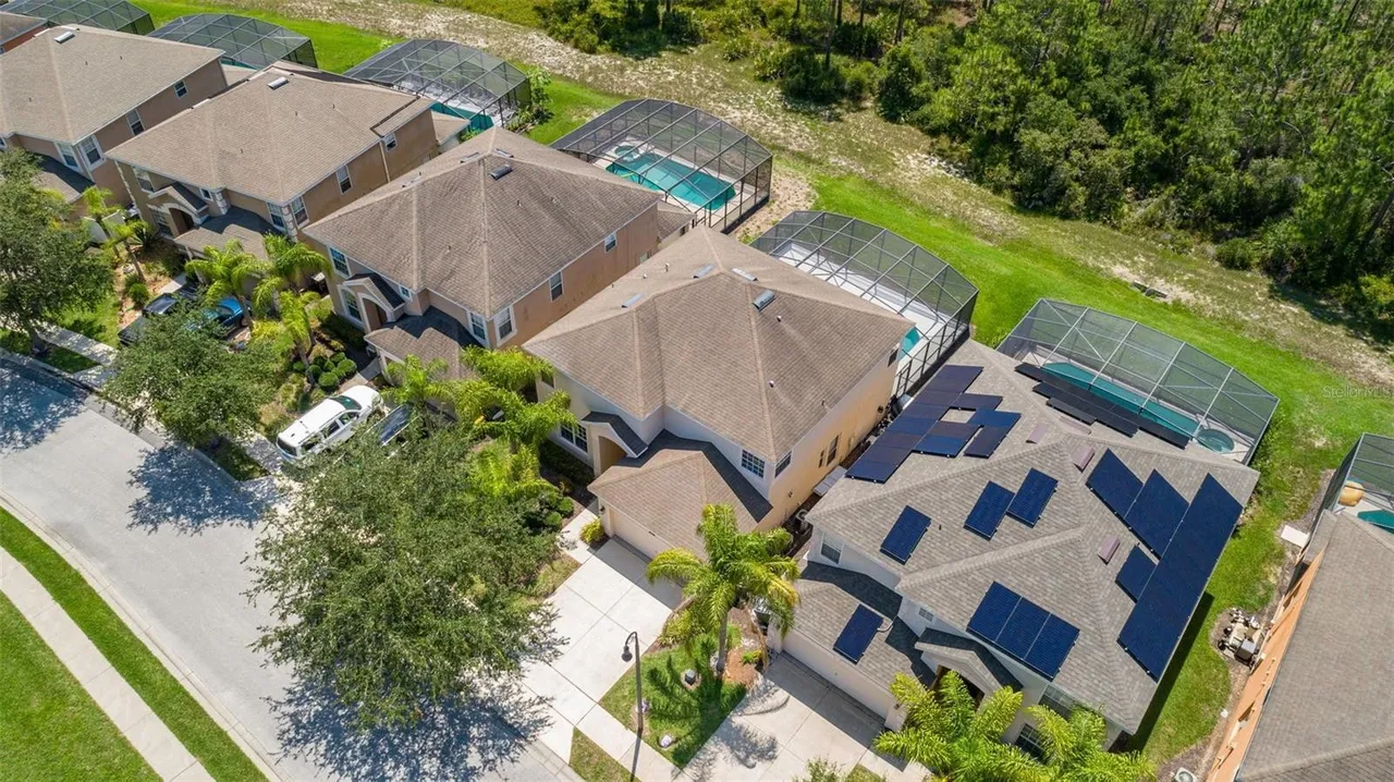 Slide show image of the Orlando Florida Home for Sale 68