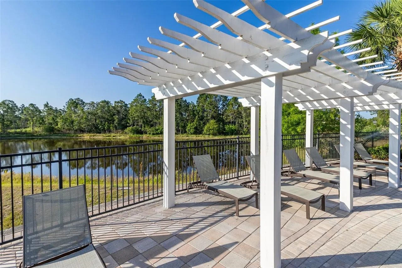 Slide show image of the Orlando Florida Home for Sale 74